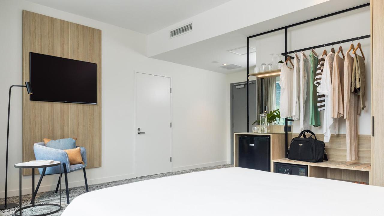 โรงแรมโอคส์ แคร์นส์ แคนส์ ภายนอก รูปภาพ
