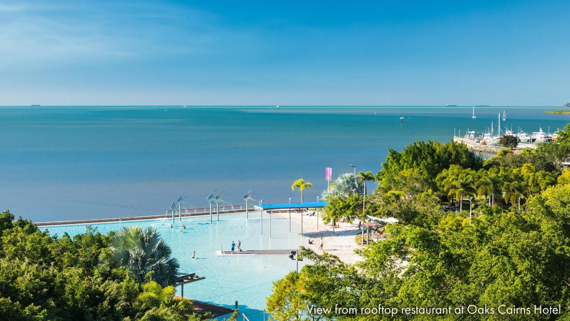 โรงแรมโอคส์ แคร์นส์ แคนส์ ภายนอก รูปภาพ